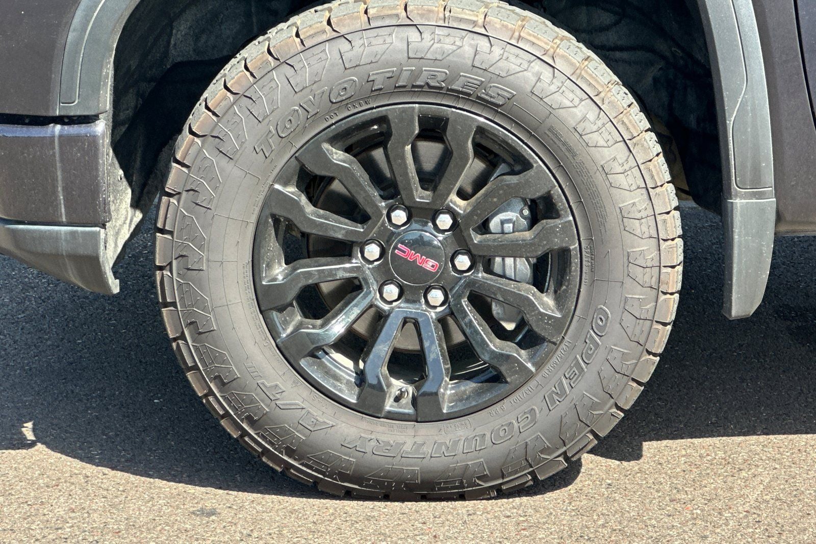 2023 GMC Sierra 1500 AT4X