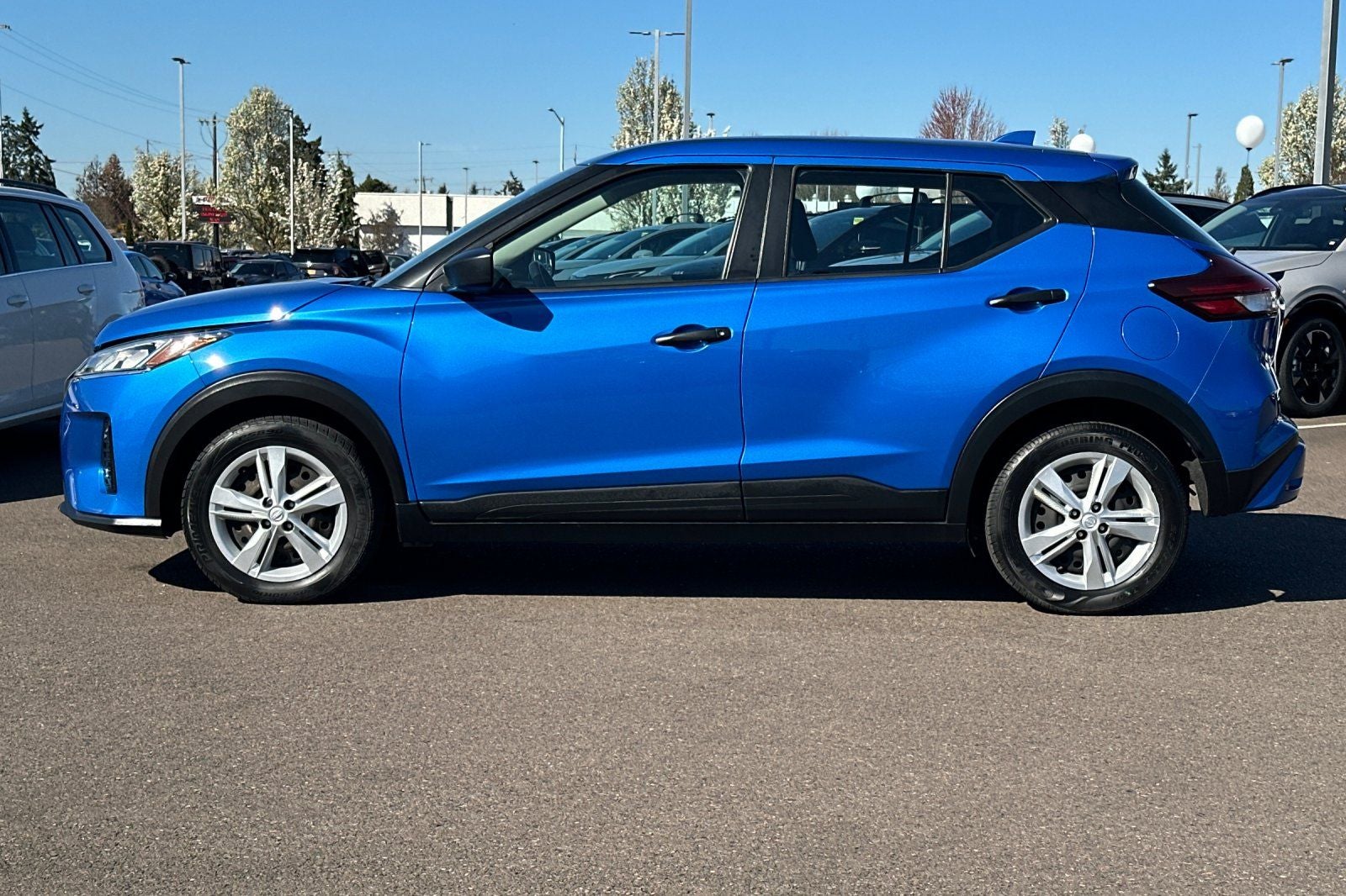 2021 Nissan Kicks S