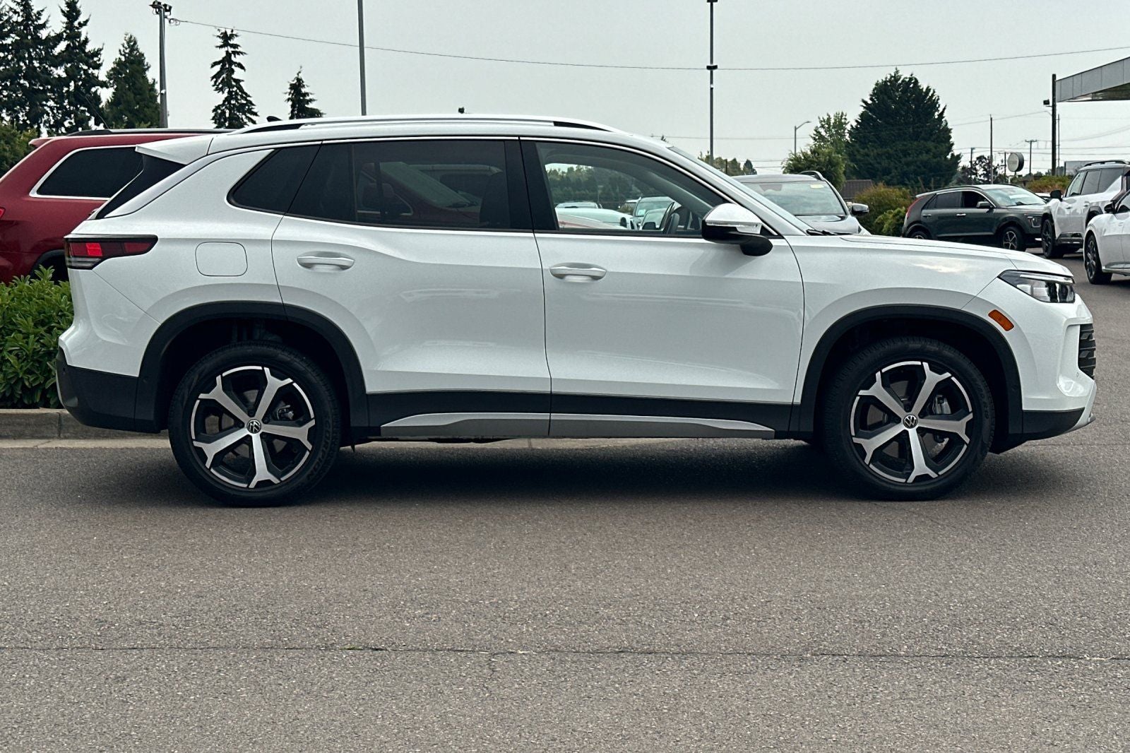 2026 Volkswagen Tiguan 2.0T SE