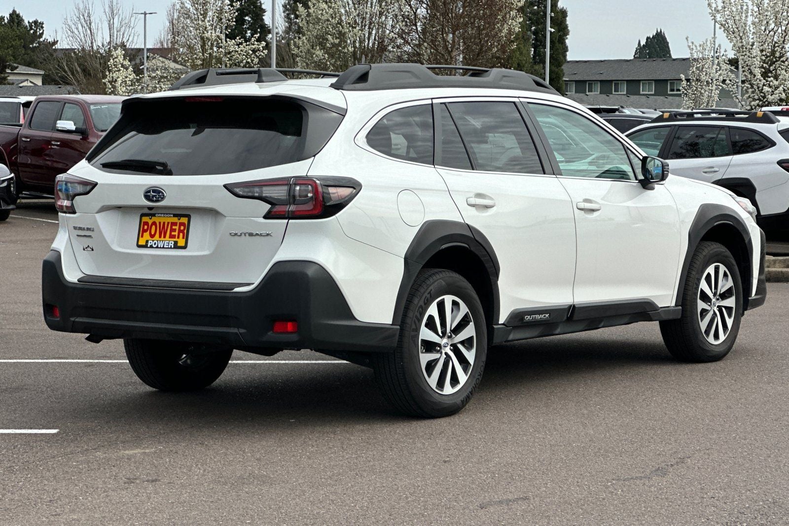 2023 Subaru Outback Premium