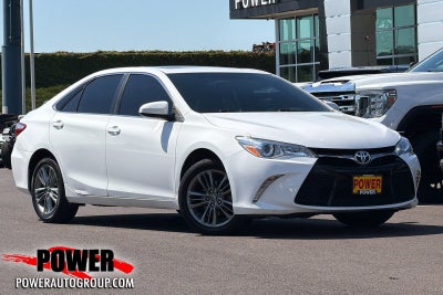 2017 Toyota Camry SE
