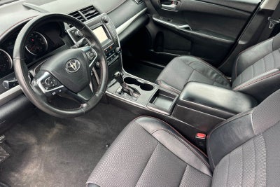 2016 Toyota Camry SE