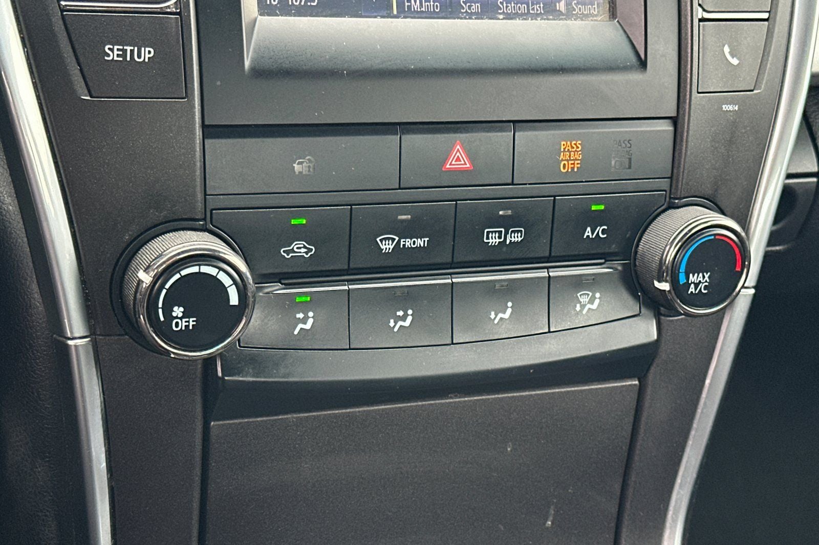 2016 Toyota Camry SE