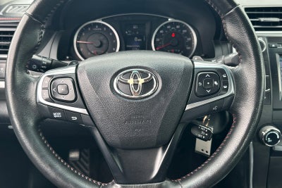 2016 Toyota Camry SE