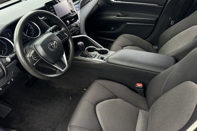 2021 Toyota Camry Hybrid LE