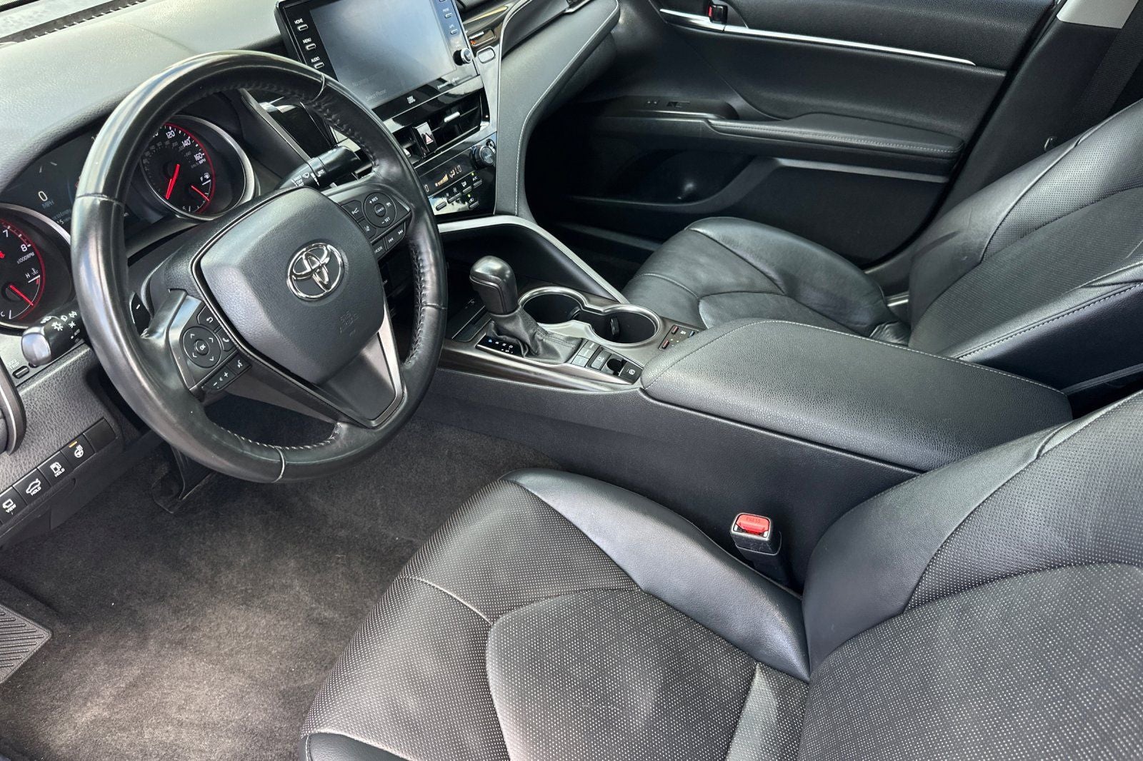 2022 Toyota Camry XSE V6