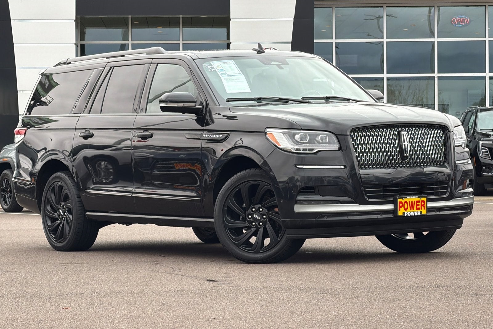 2023 Lincoln Navigator L Reserve