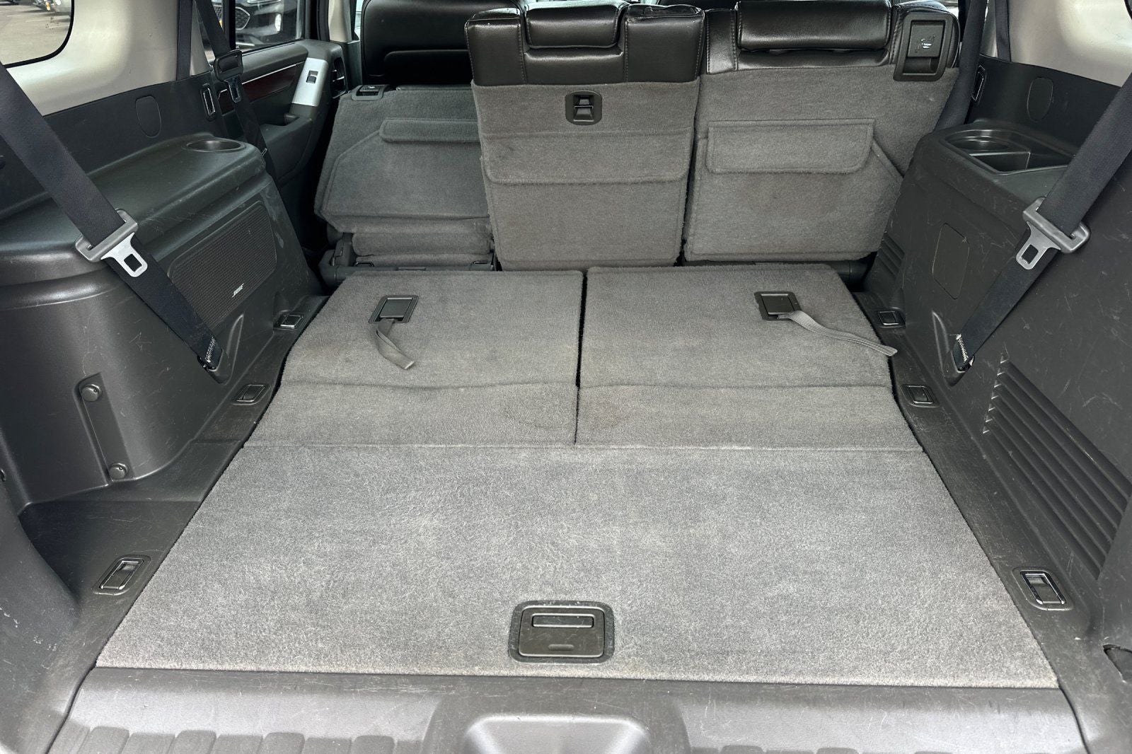 2011 Nissan Pathfinder LE
