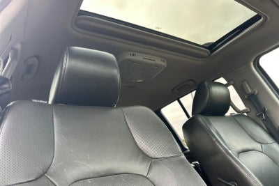 2011 Nissan Pathfinder LE