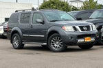 2011 Nissan Pathfinder LE