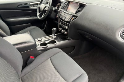 2018 Nissan Pathfinder SV