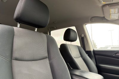 2018 Nissan Pathfinder SV