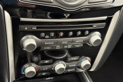 2018 Nissan Pathfinder SV