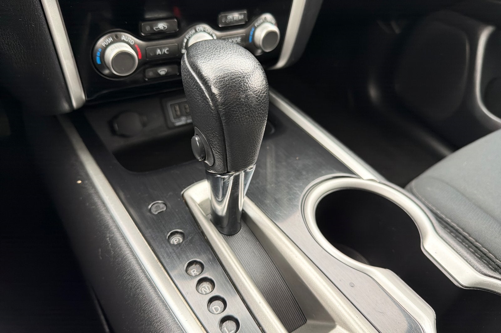 2018 Nissan Pathfinder SV