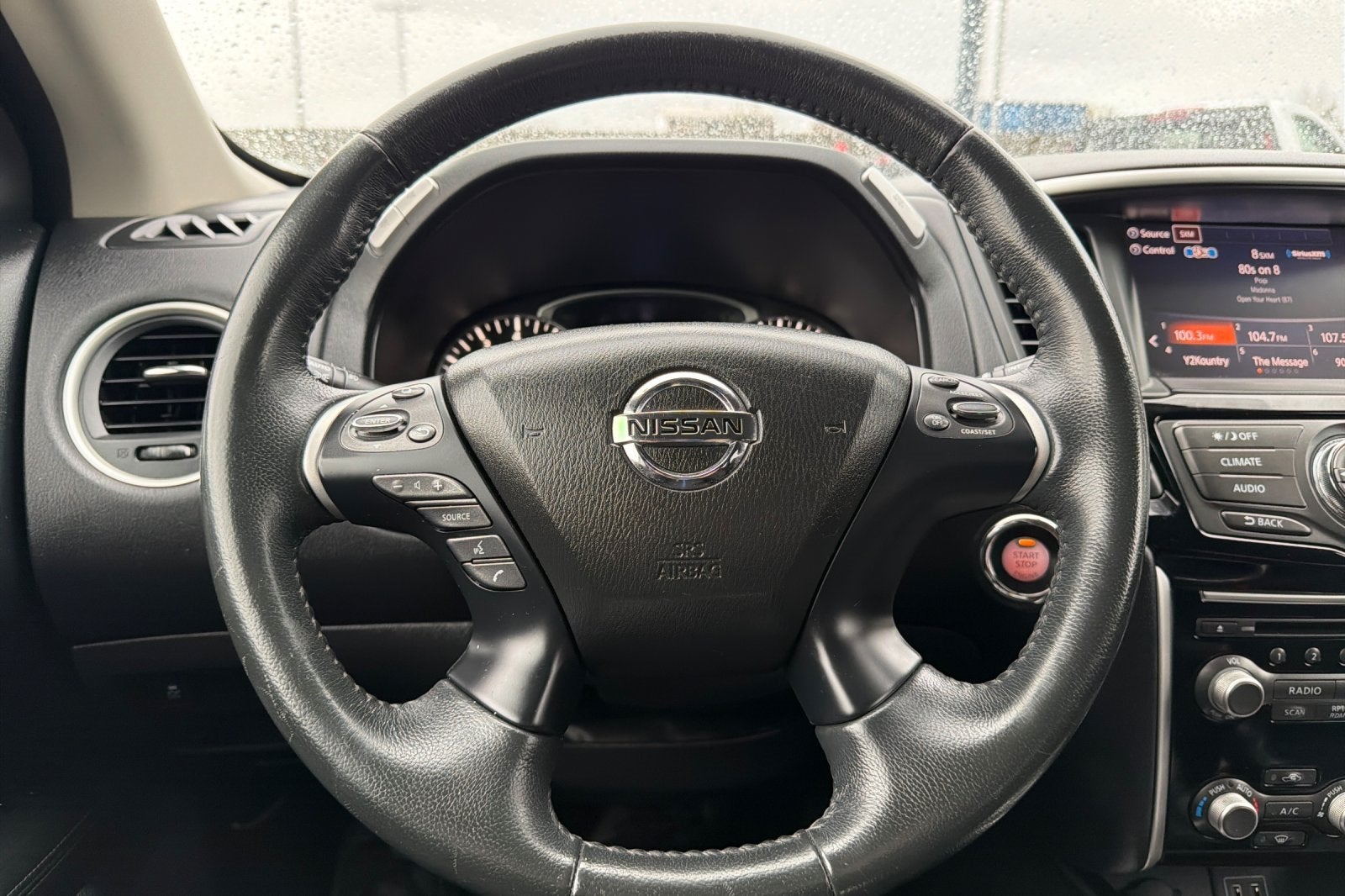 2018 Nissan Pathfinder SV