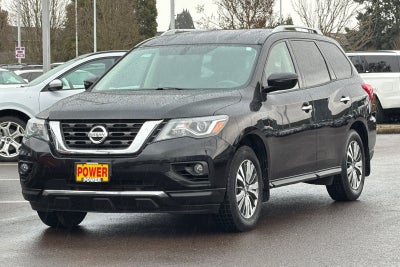 2018 Nissan Pathfinder SV