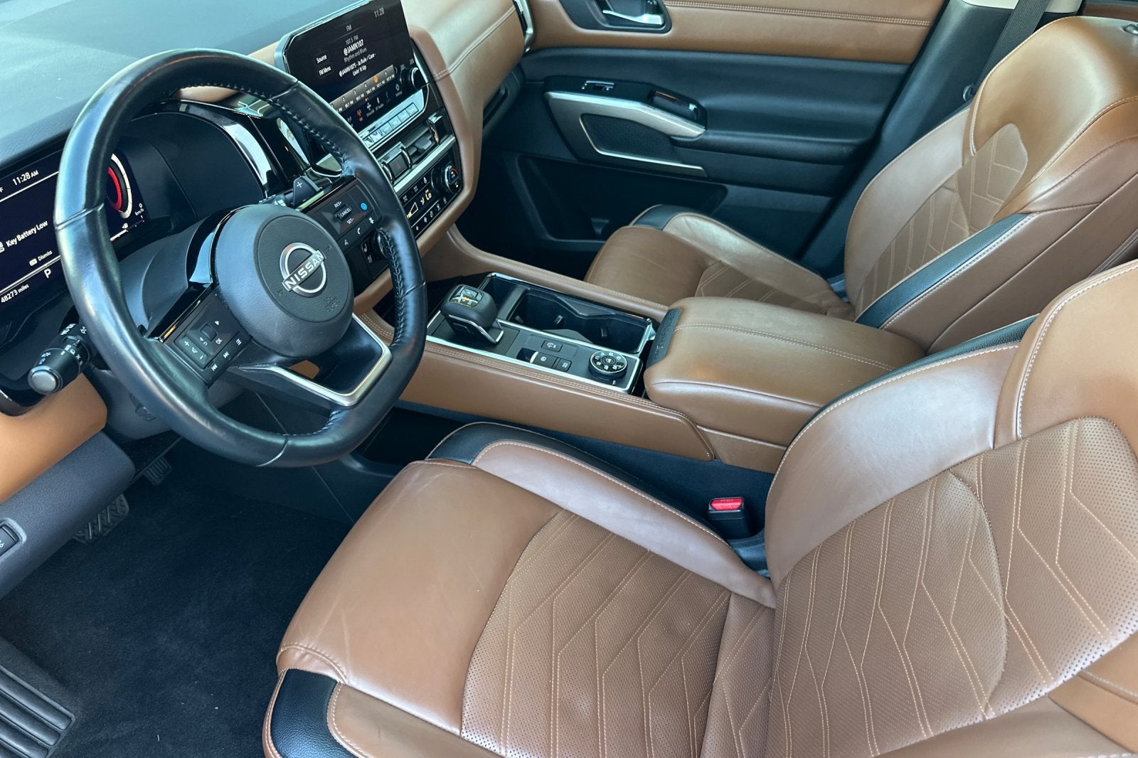 2023 Nissan Pathfinder Platinum