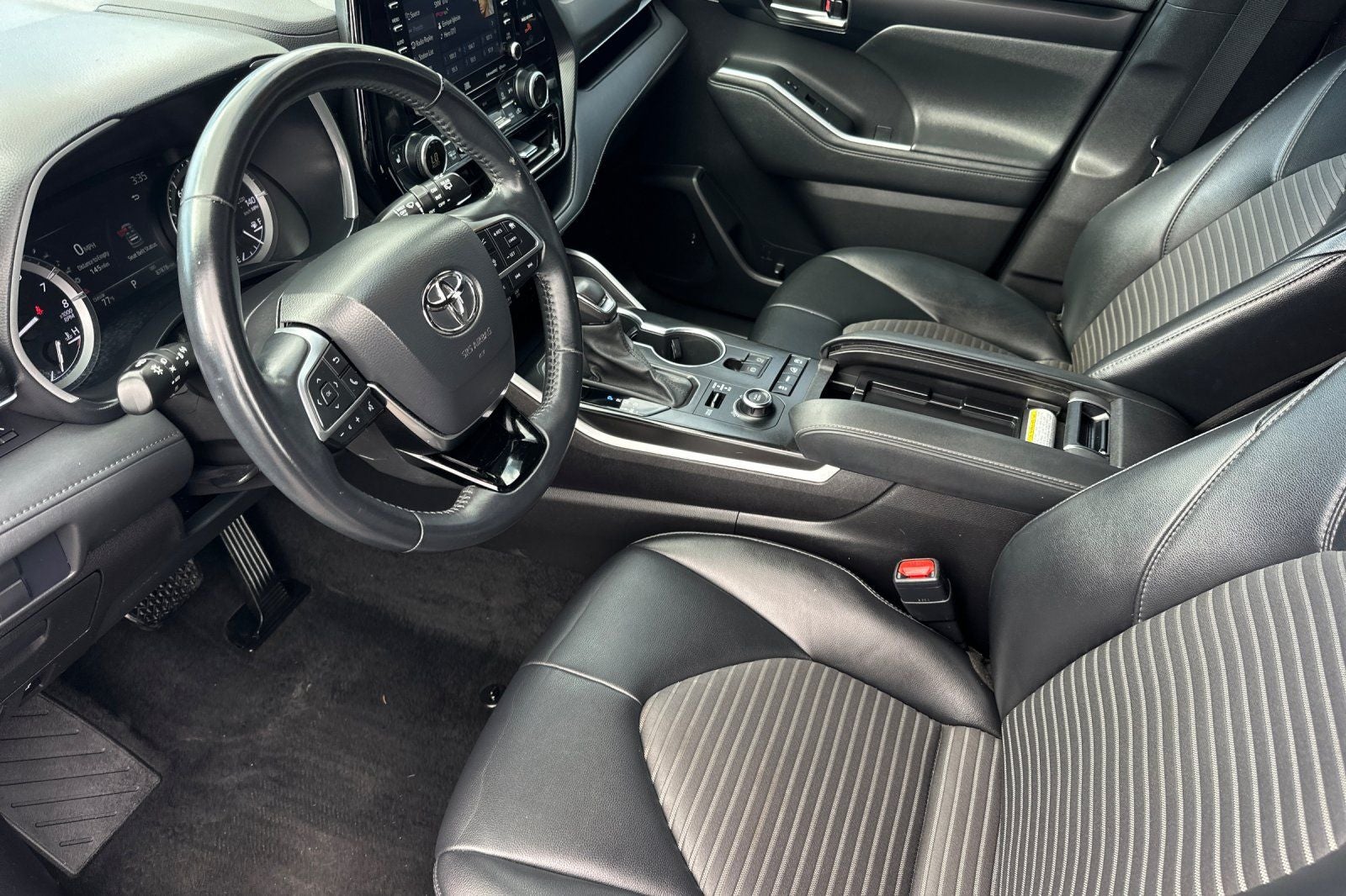 2021 Toyota Highlander XSE