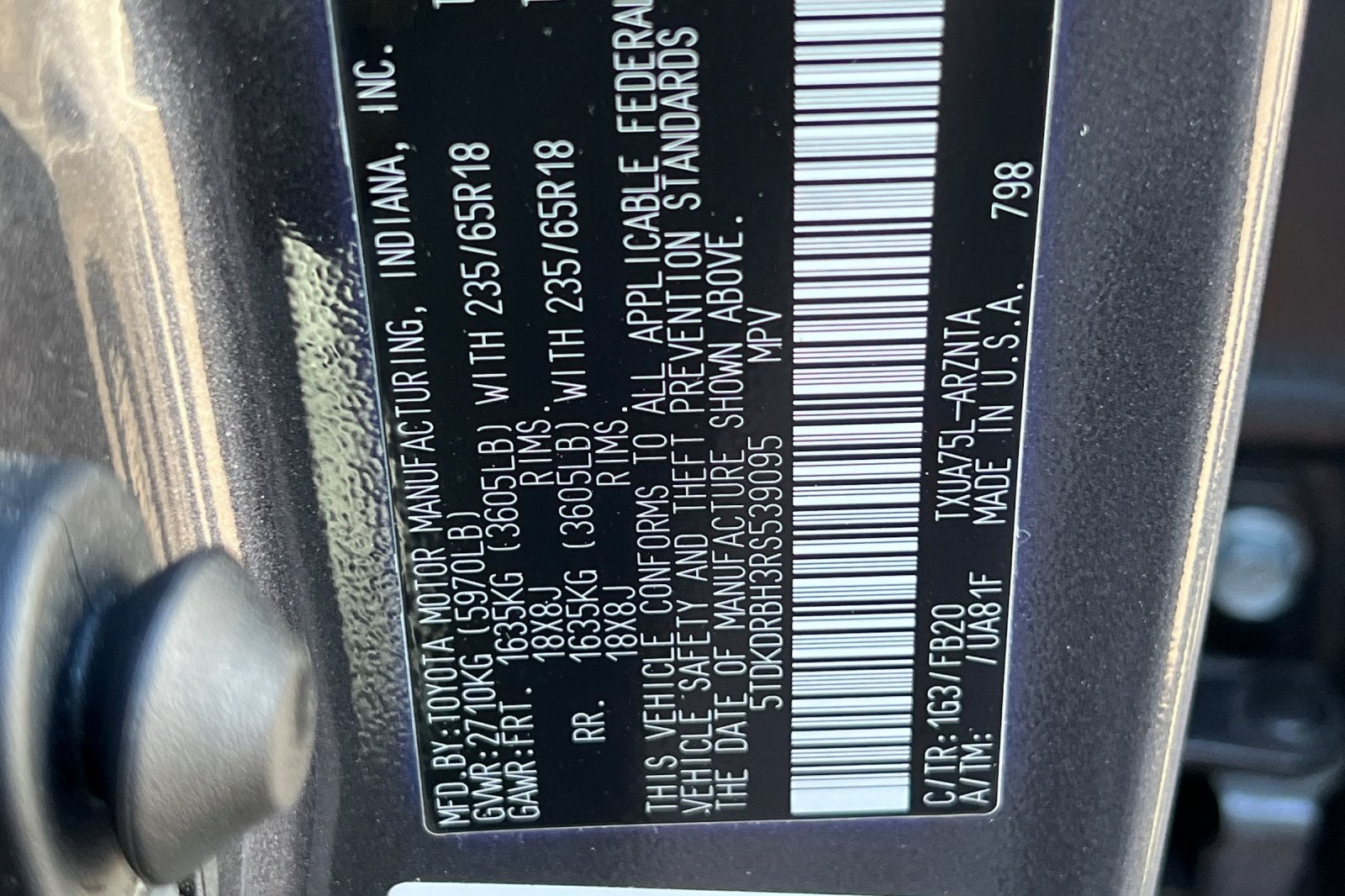 2024 Toyota Highlander LE