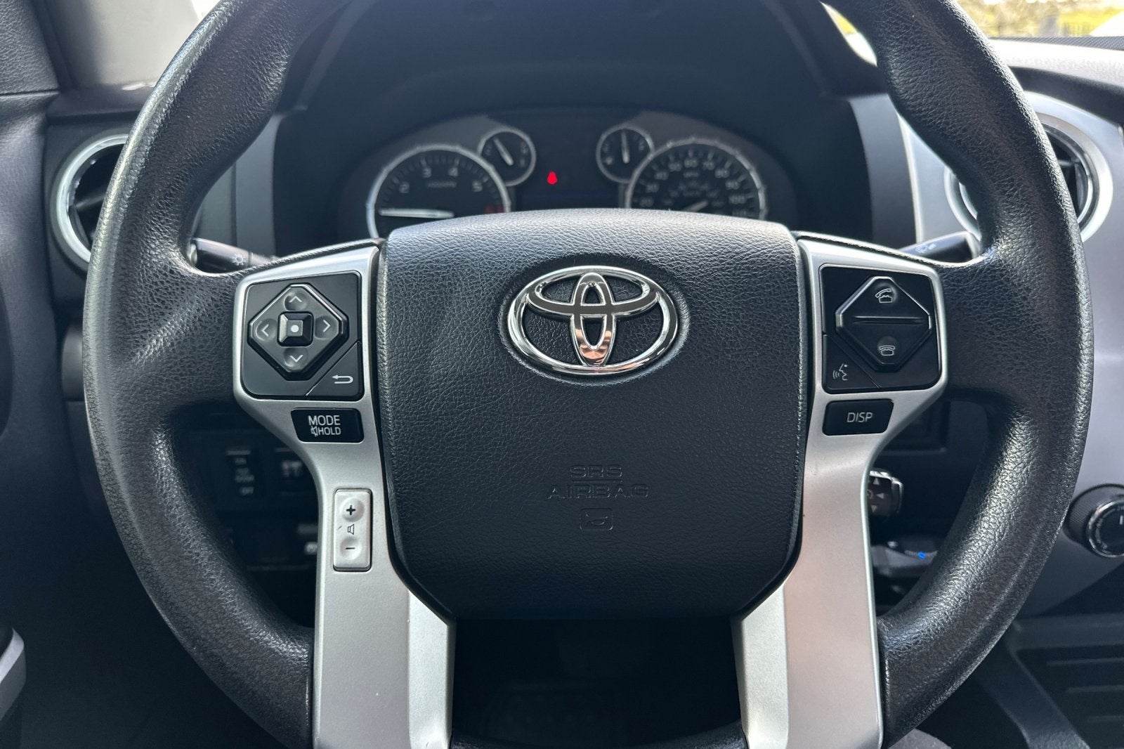 2014 Toyota Tundra SR5