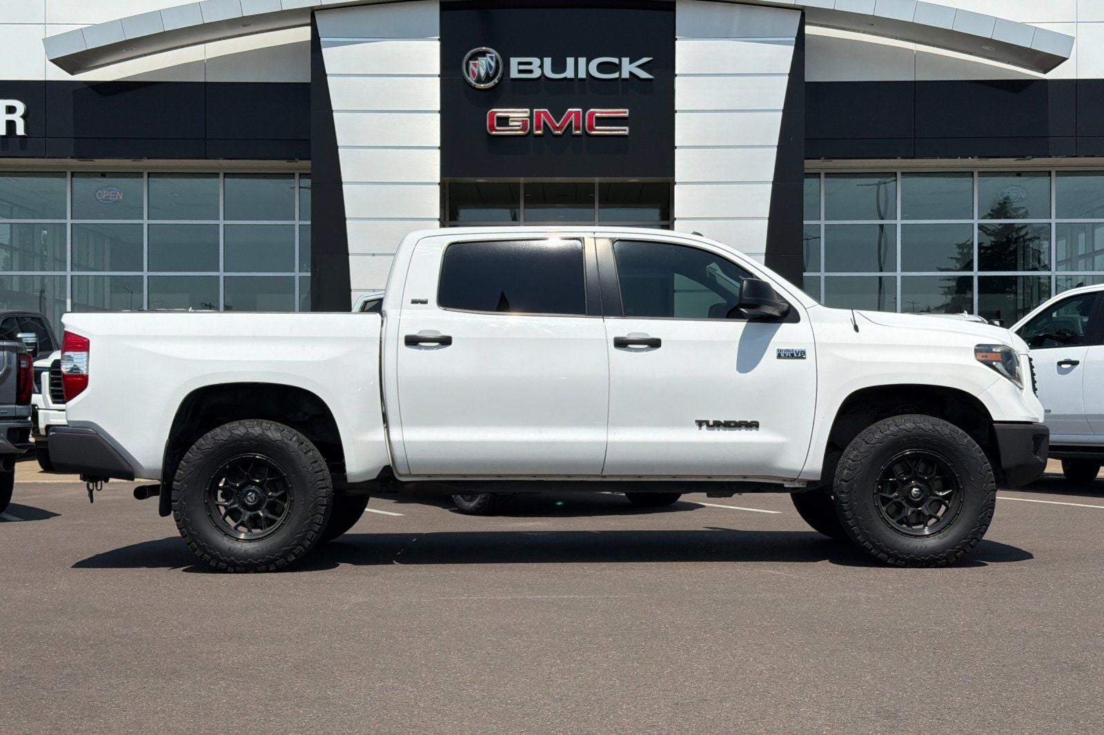 2019 Toyota Tundra SR5