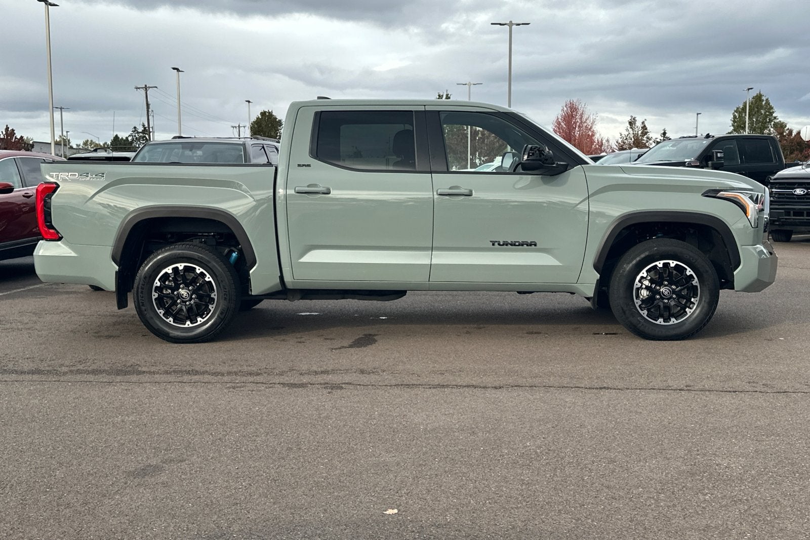 2025 Toyota Tundra SR5