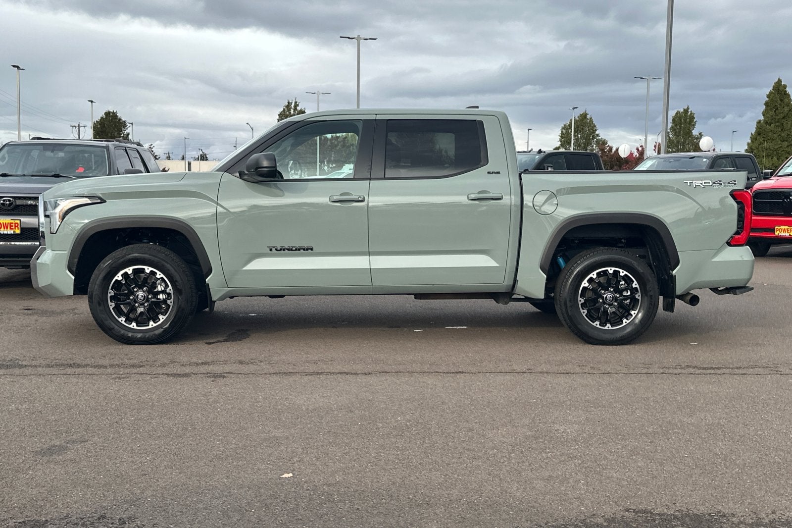 2025 Toyota Tundra SR5