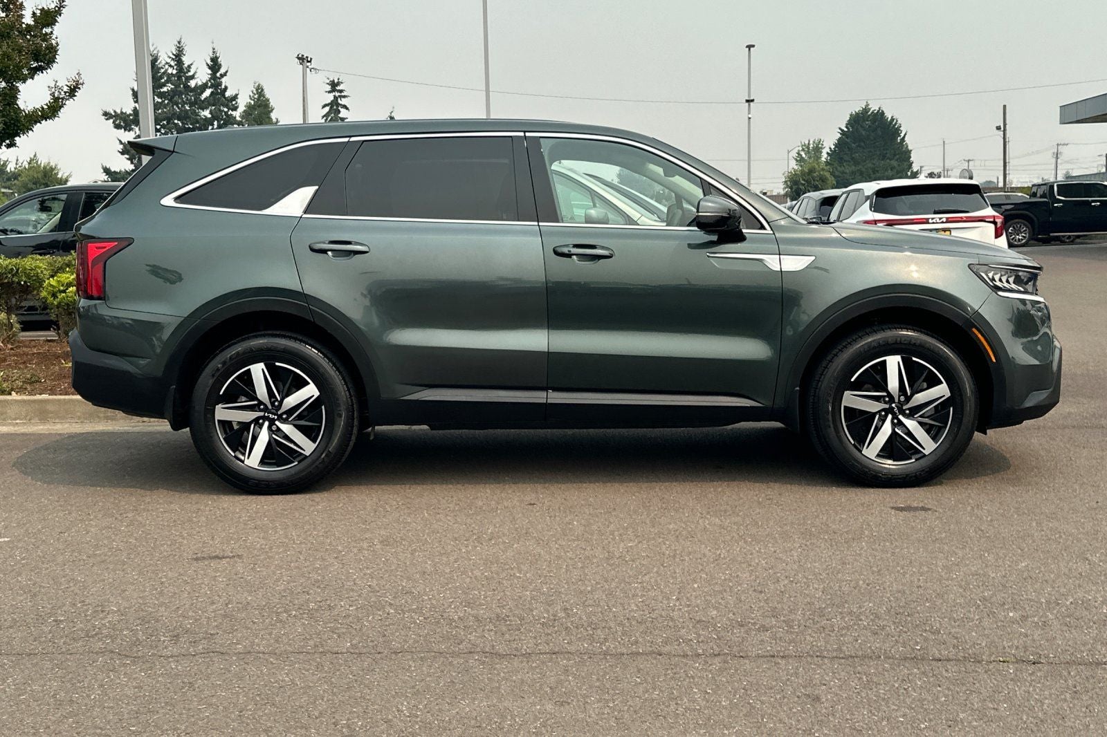 2022 Kia Sorento LX