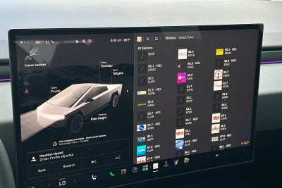 2025 Tesla Cybertruck Base