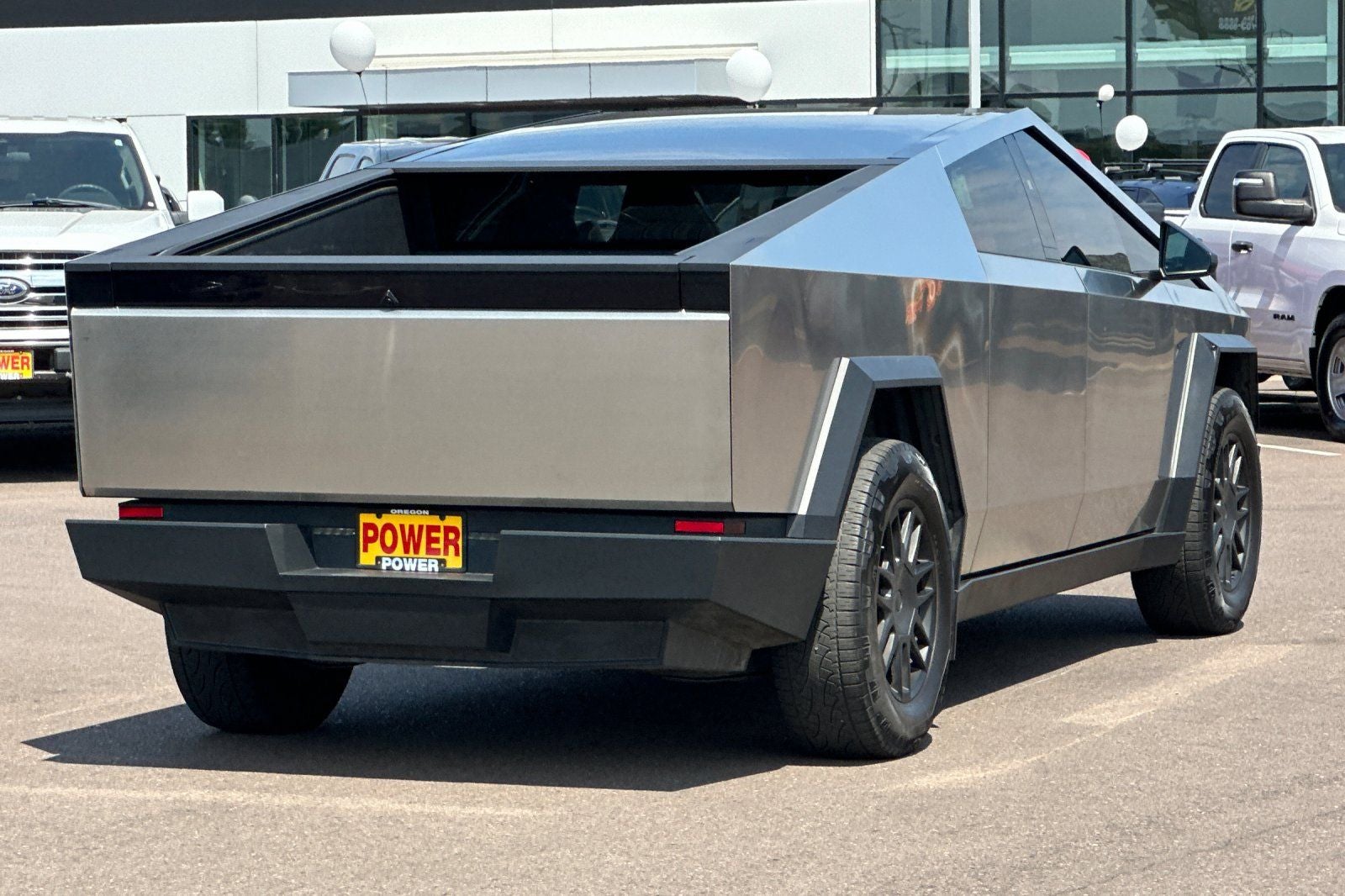 2025 Tesla Cybertruck Base