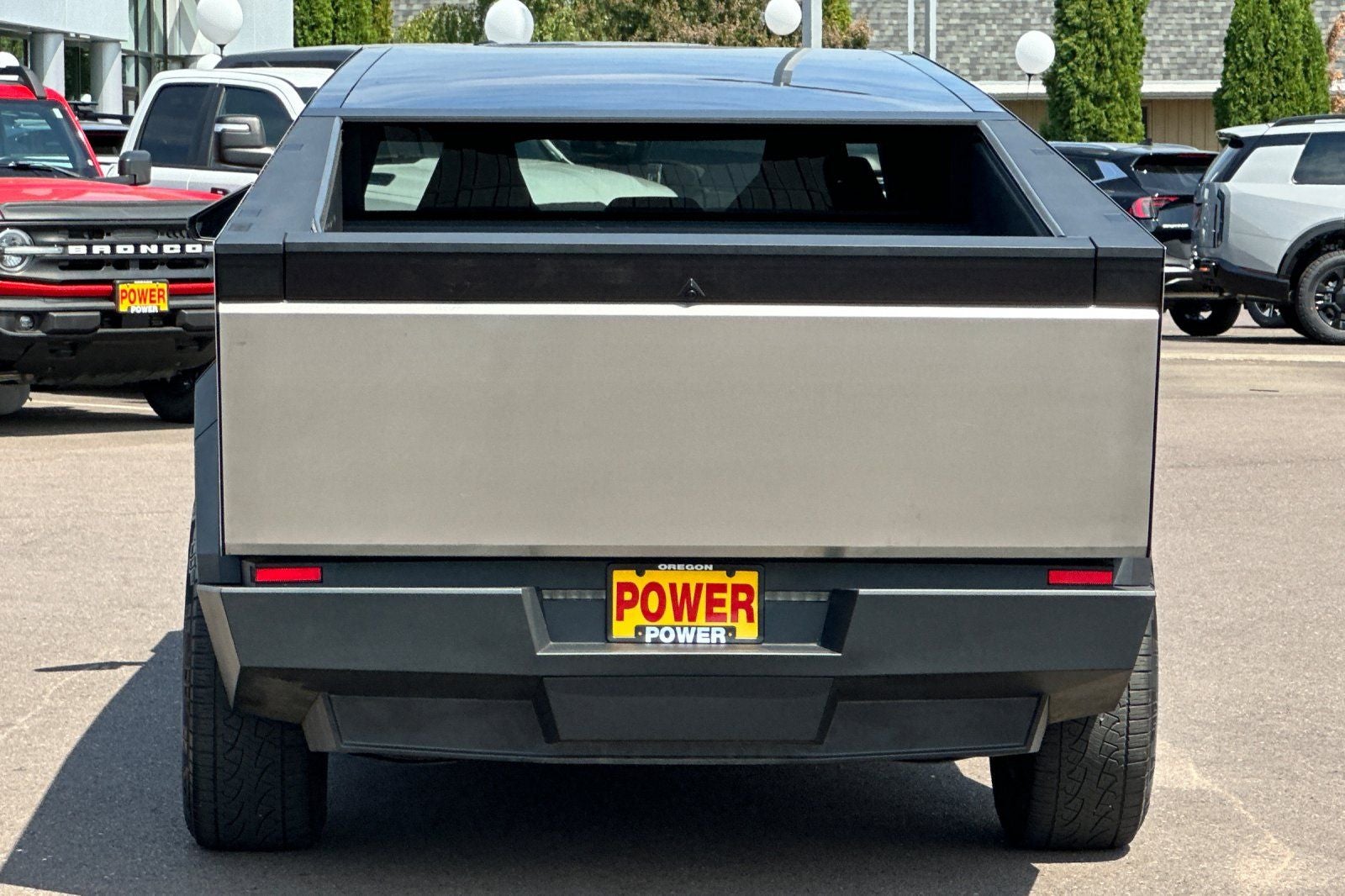 2025 Tesla Cybertruck Base