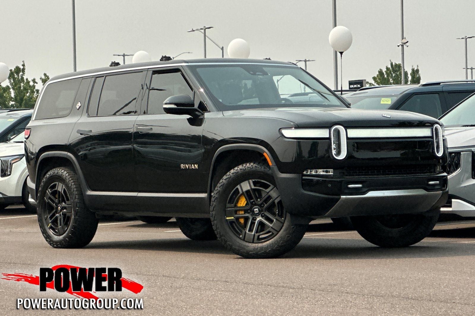 2023 Rivian R1S Adventure