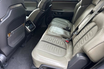 2023 Rivian R1S Adventure