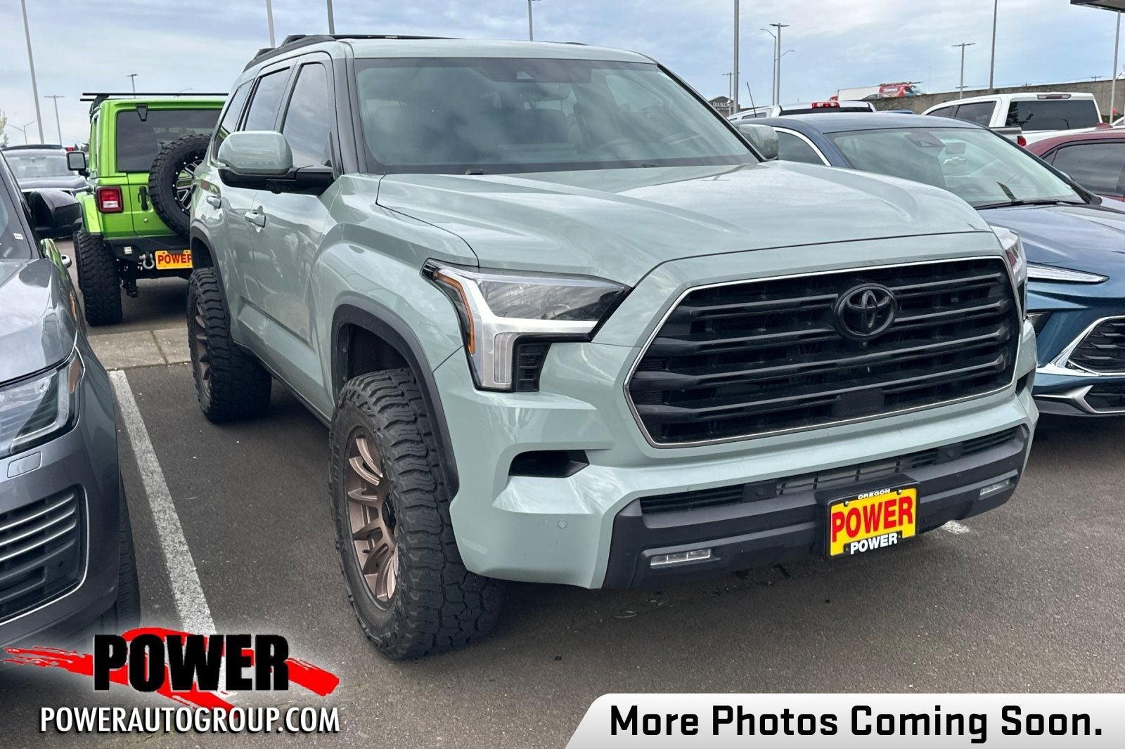 2025 Toyota Sequoia SR5