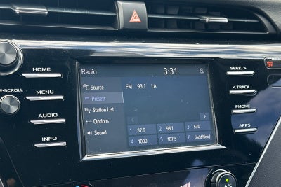 2018 Toyota Camry SE