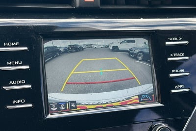 2018 Toyota Camry SE