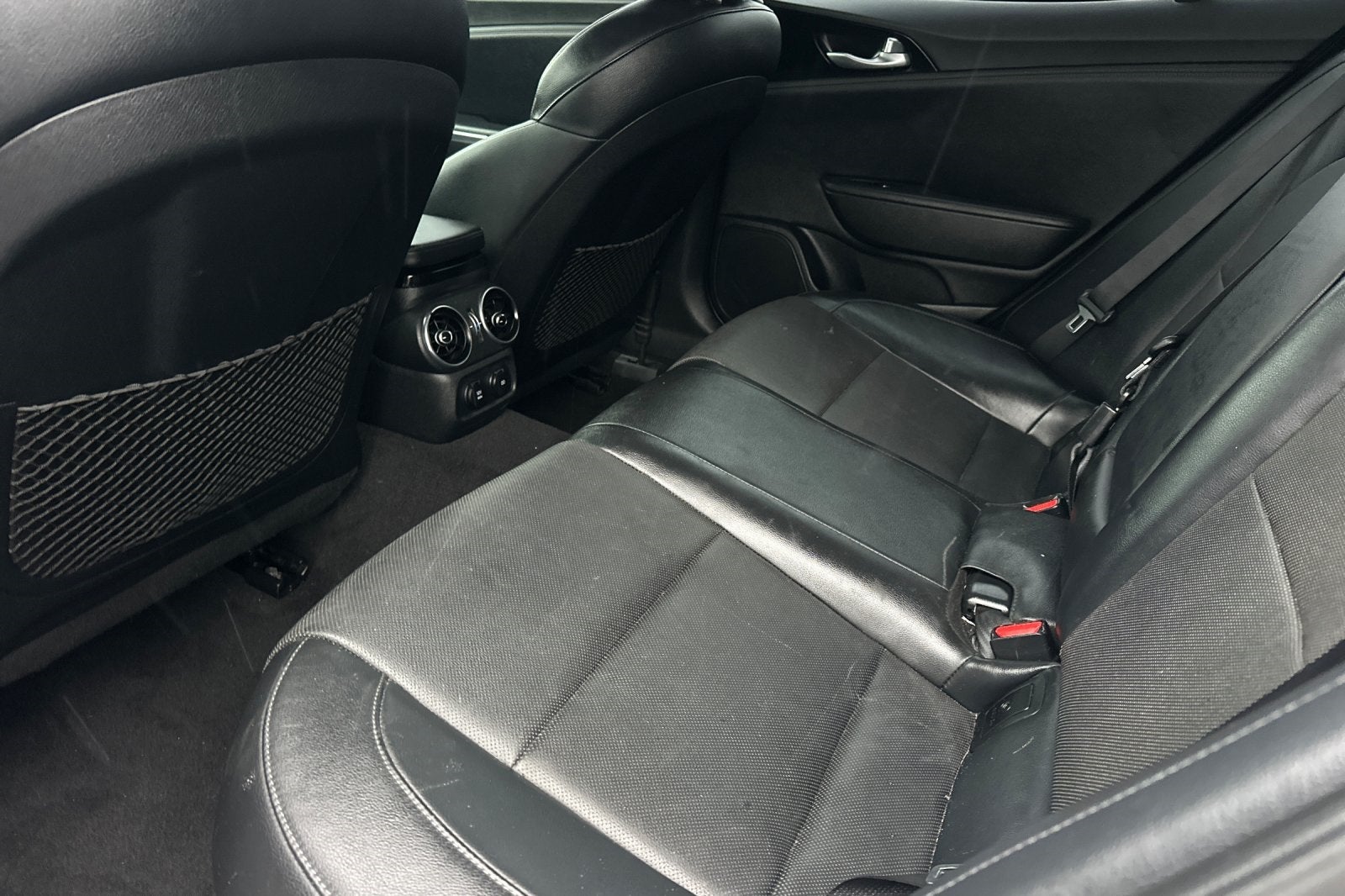 2018 Kia Stinger Base