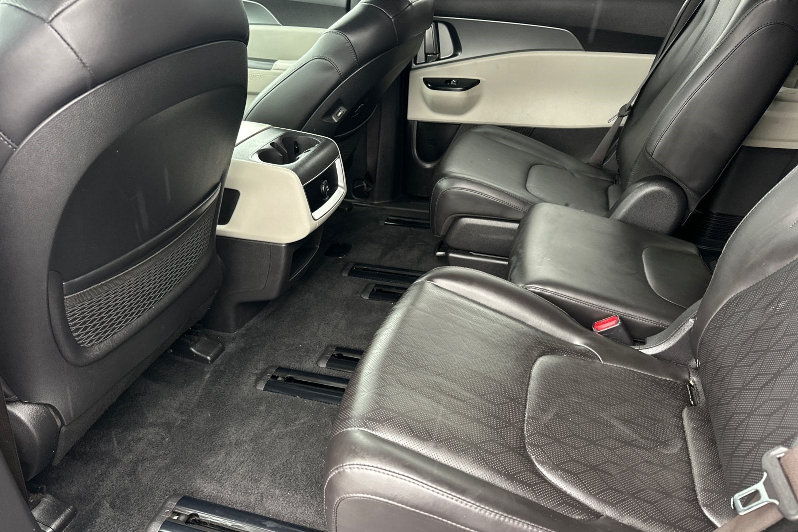 2022 Kia Carnival LXS