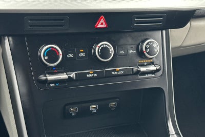 2022 Kia Carnival LXS