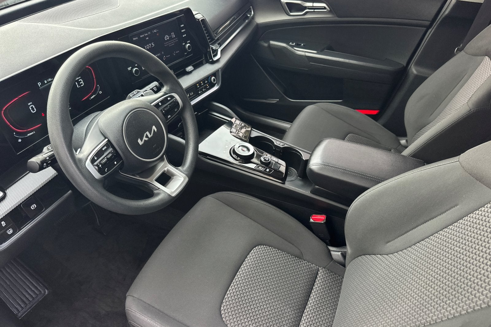 2023 Kia Sportage Hybrid LX