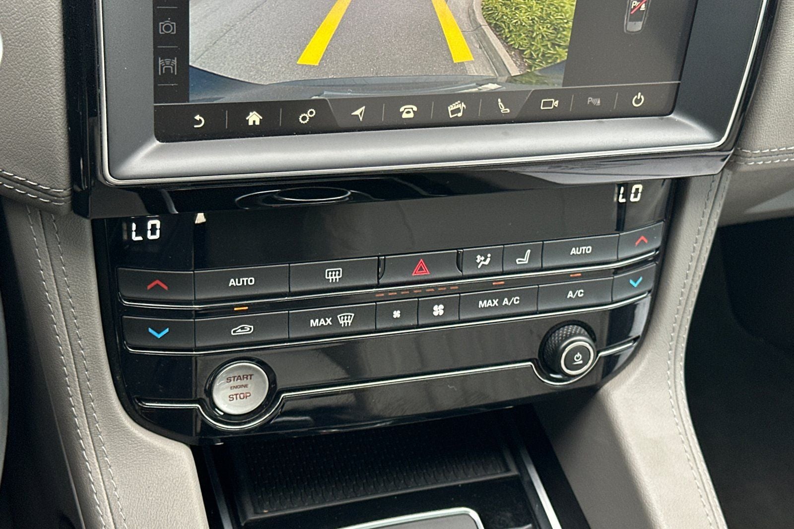 2020 Jaguar F-PACE 30t Portfolio