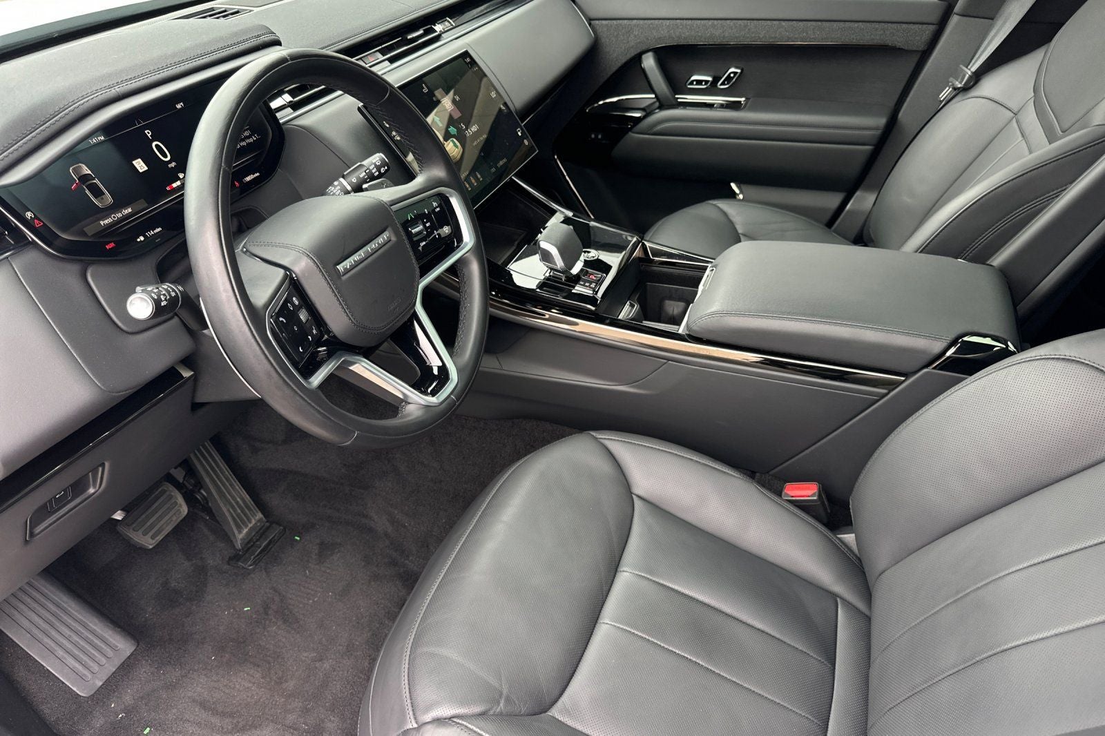 2024 Land Rover Range Rover Sport SE