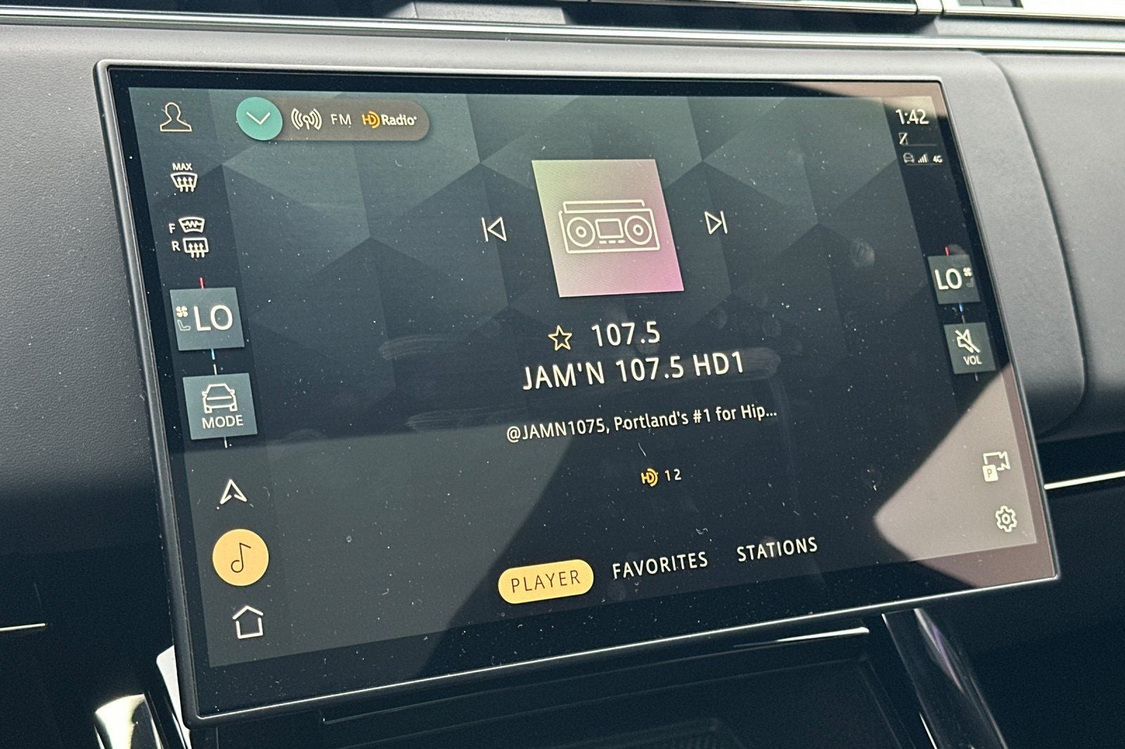 2024 Land Rover Range Rover Sport SE