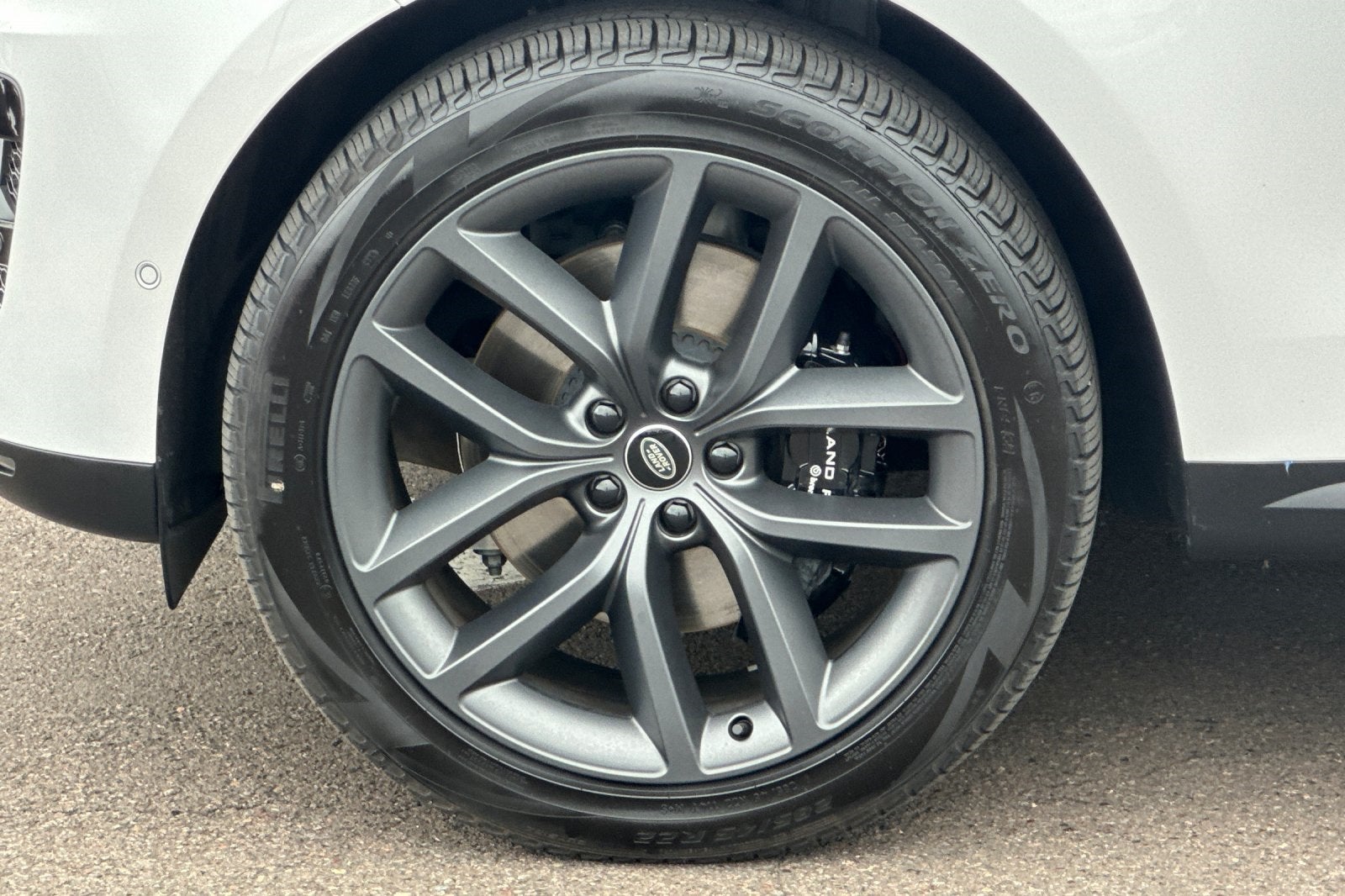 2024 Land Rover Range Rover Sport SE