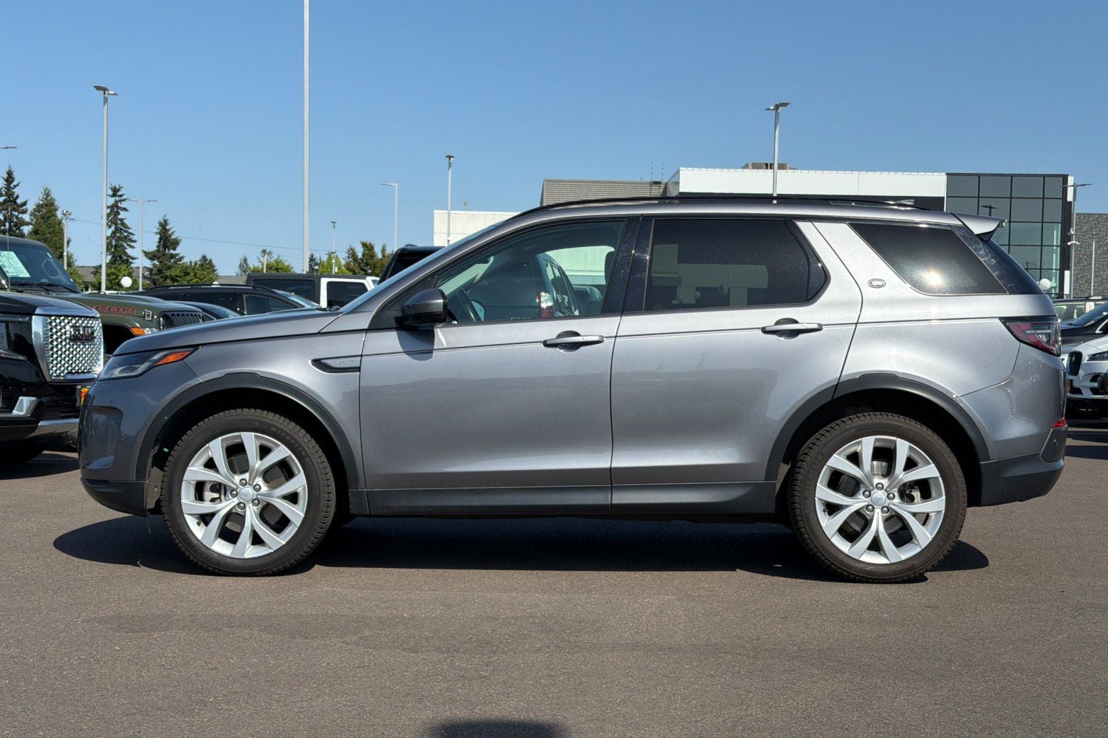 2022 Land Rover Discovery Sport SE