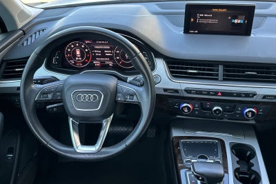 2019 Audi Q7 45 Premium Plus quattro