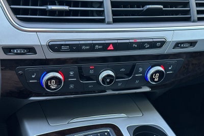 2019 Audi Q7 45 Premium Plus quattro