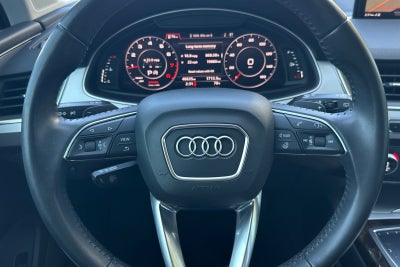 2019 Audi Q7 45 Premium Plus quattro