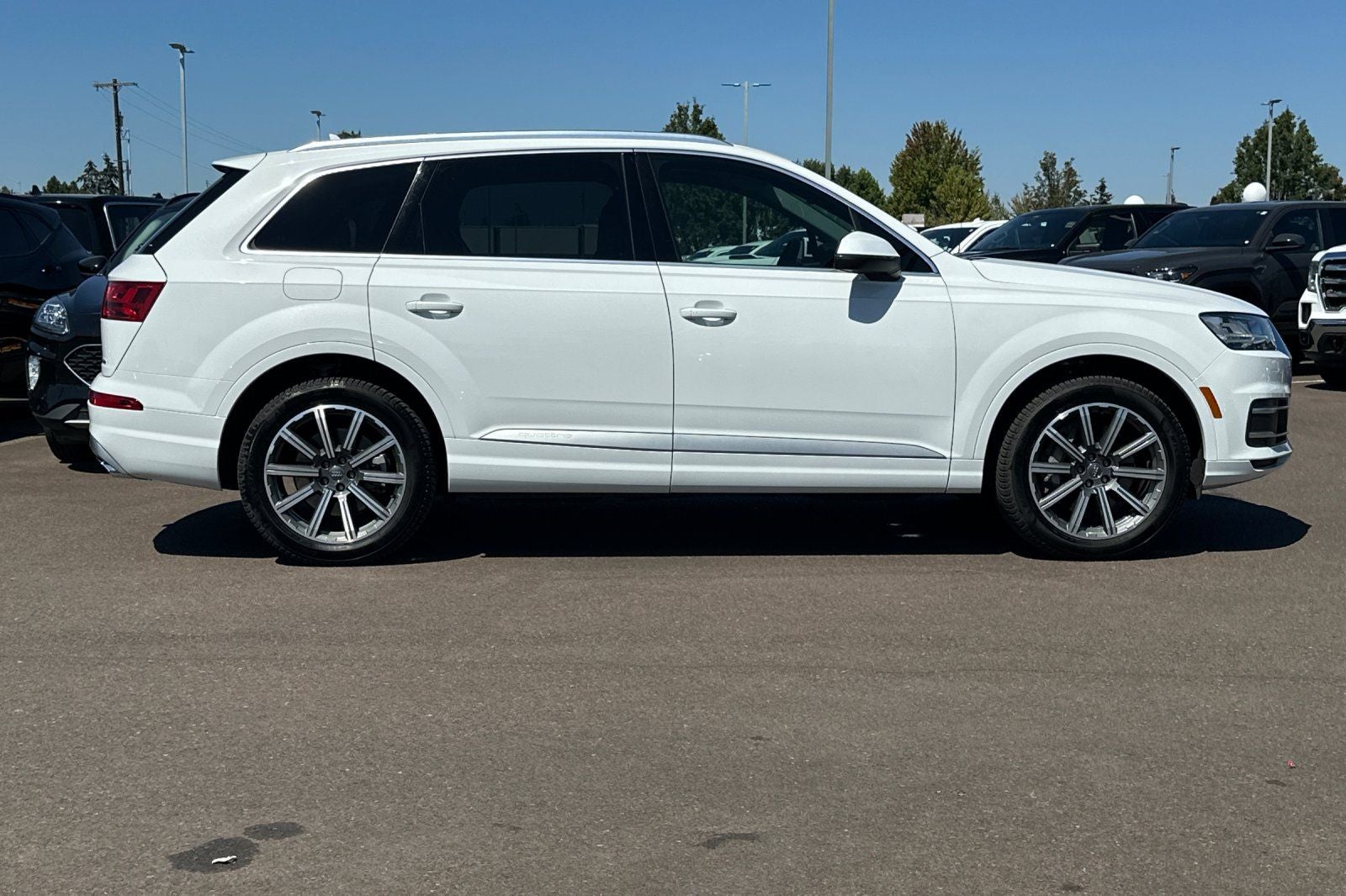 2019 Audi Q7 45 Premium Plus quattro