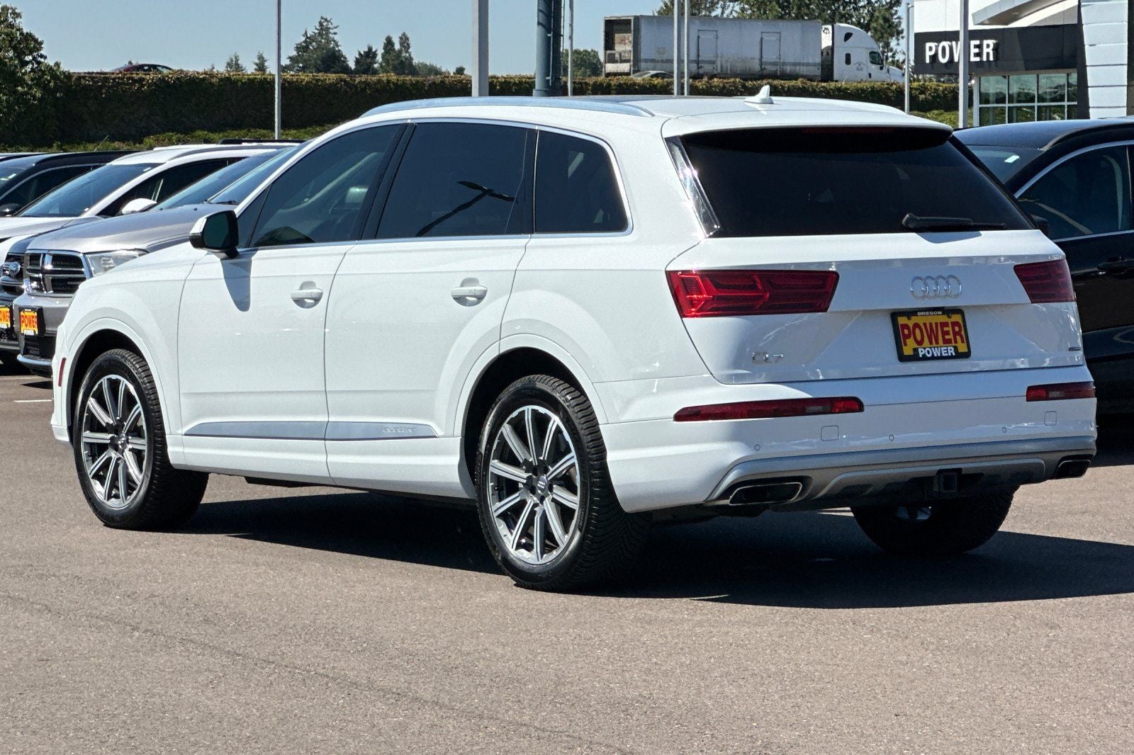 2019 Audi Q7 45 Premium Plus quattro